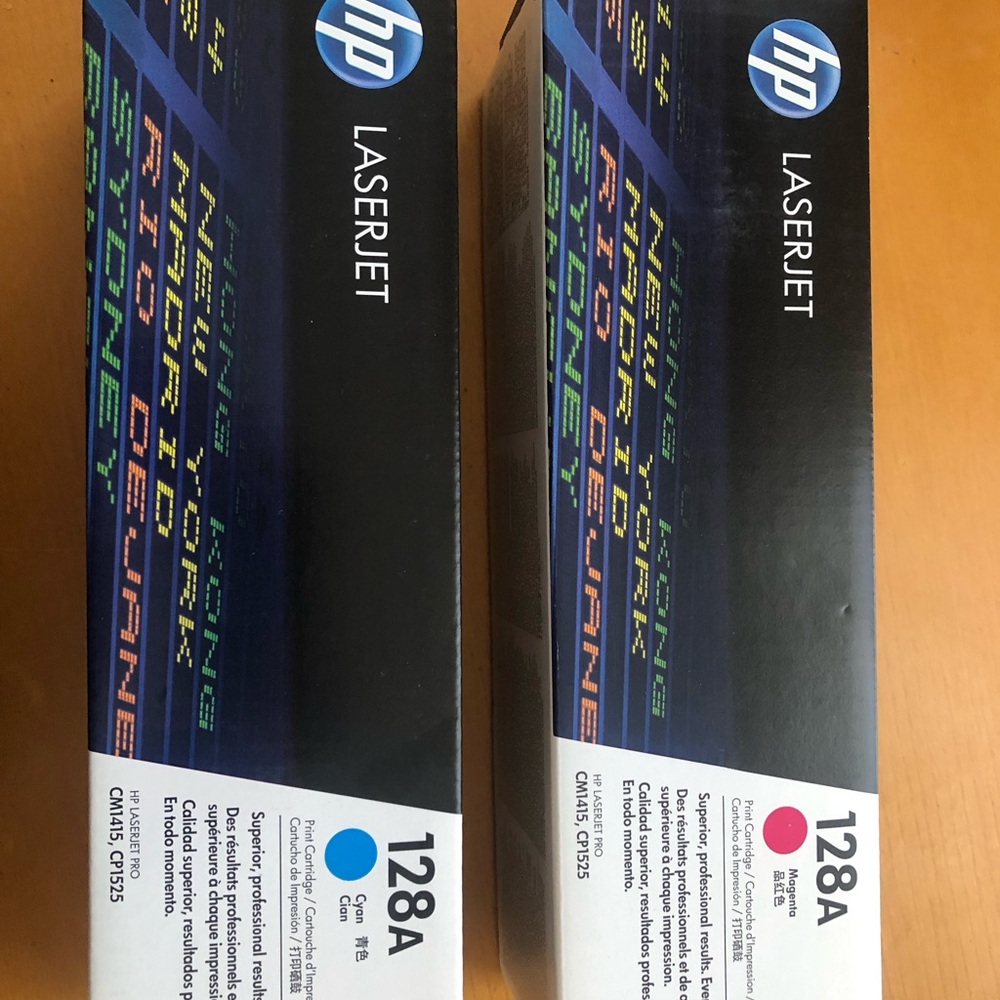 HP Blue Portable Audio Device